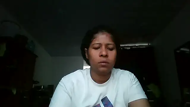 Snapshot of Ivon-09 chatting on November 1, 10:50 am Ivon-09 online show from November 1, 10:50 am