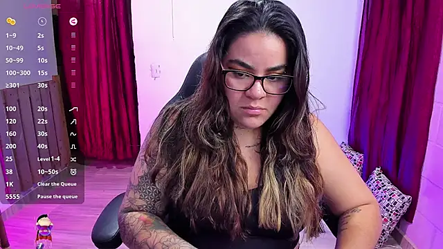 Sharon hils online show from December 30, 7:53 pm