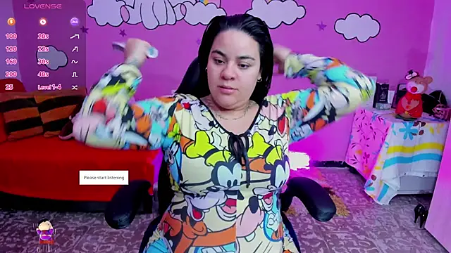 Snapshot of Sharon_hils chatting on December 3, 11:08 am Sharon hils online show from December 3, 11:08 am