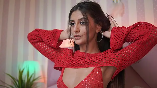 Snapshot of SabrinaHope chatting on March 7, 3:29 am SabrinaHope online show from March 7, 3:29 am