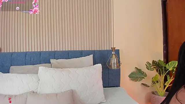 kathecute   online show from November 15, 1:36 am