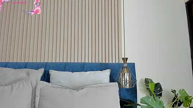 Snapshot of kathecute__ chatting on July 18, 1:43 am kathecute online show from July 18, 1:43 am