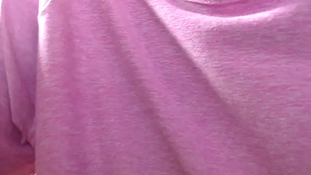 Snapshot of DanaiOluyi chatting on February 19, 11:46 pm DanaiOluyi online show from February 19, 11:46 pm