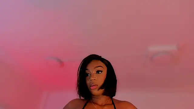 ChaynnaCooper online show from November 29, 4:26 am