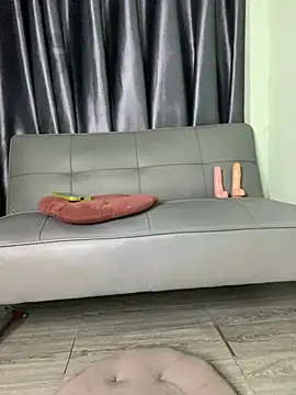 Ly Coca24 online show from March 29, 7:03 pm