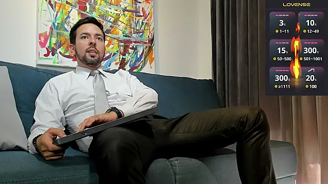 Snapshot of tommy_raym0ndg chatting on December 12, 7:04 pm tommy raym0ndg online show from December 12, 7:04 pm