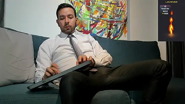 Snapshot of tommy_raym0ndg chatting on January 6, 1:31 am tommy raym0ndg online show from January 6, 1:31 am