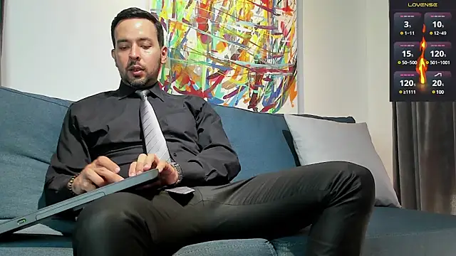 Snapshot of tommy_raym0ndg chatting on January 8, 7:03 pm tommy raym0ndg online show from January 8, 7:03 pm