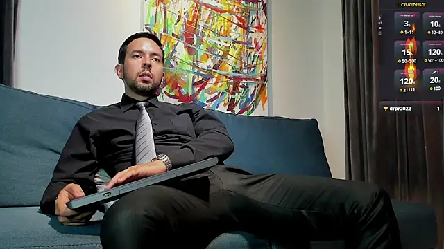 Snapshot of tommy_raym0ndg chatting on January 8, 10:06 pm tommy raym0ndg online show from January 8, 10:06 pm