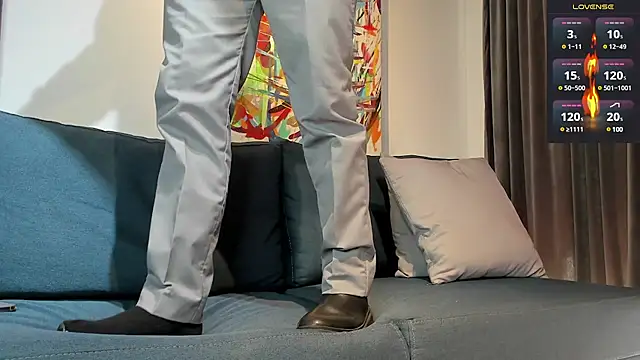 Snapshot of tommy_raym0ndg chatting on January 26, 7:31 pm tommy raym0ndg online show from January 26, 7:31 pm