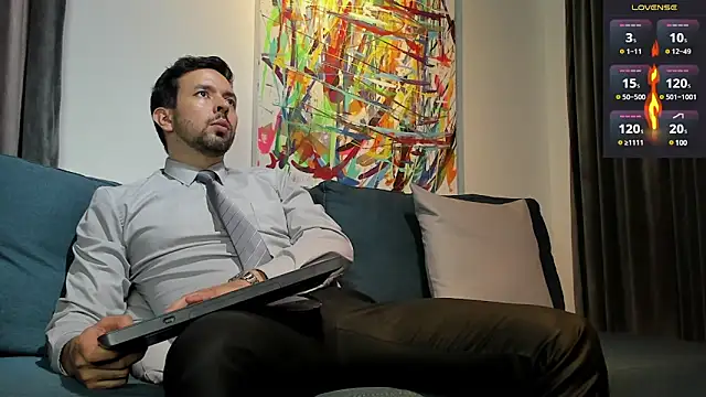 Snapshot of tommy_raym0ndg chatting on January 27, 7:35 pm tommy raym0ndg online show from January 27, 7:35 pm