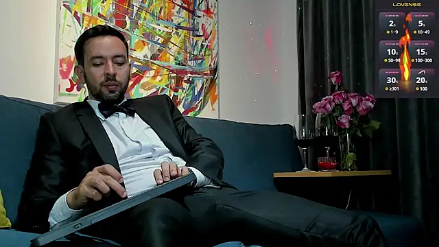 Snapshot of tommy_raym0ndg chatting on February 14, 11:20 pm tommy raym0ndg online show from February 14, 11:20 pm