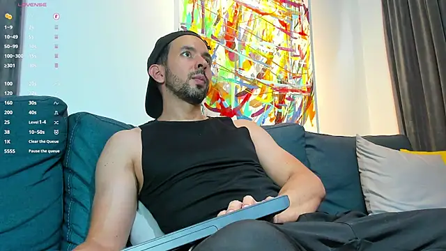 tommy raym0ndg online show from February 11, 8:03 pm