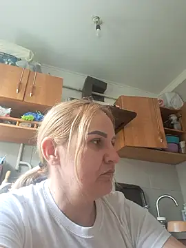 Malichkaanna30 online show from April 10, 7:46 am