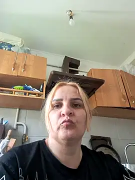 Malichkaanna30 online show from April 13, 9:04 am