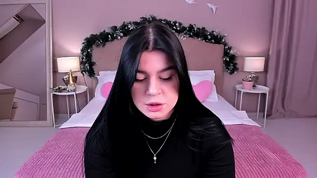 Snapshot of MelanieCarterr chatting on January 9, 3:23 pm MelanieCarterr online show from January 9, 3:23 pm