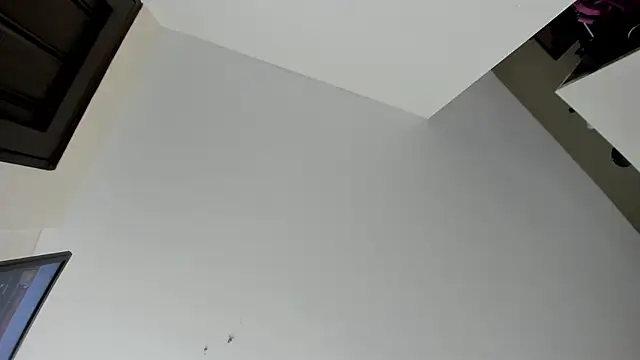 Snapshot of evely_coelloo chatting on November 7, 4:51 pm evely coelloo online show from November 7, 4:51 pm