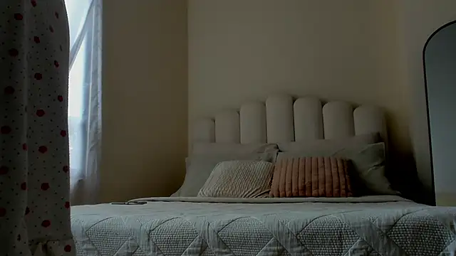 Snapshot of evely_coelloo chatting on November 14, 4:38 pm evely coelloo online show from November 14, 4:38 pm