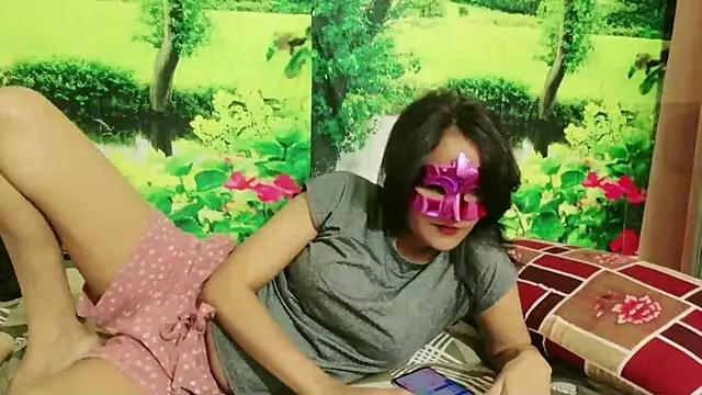 Raat ki rani  online show from October 20, 9:21 am