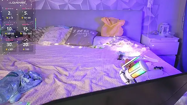 -HornyAngel- online show from September 25, 7:17 pm