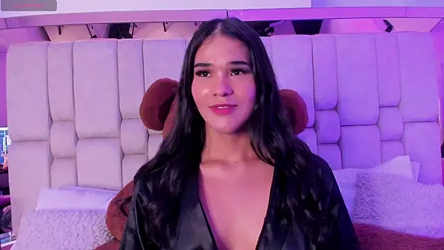 Isa Little Star online show from February 15, 6:23 am