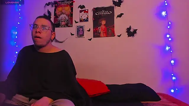 Hot Teens69 online show from October 14, 2:12 am