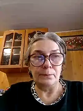 IrinaSweet54 online show from December 15, 11:45 am