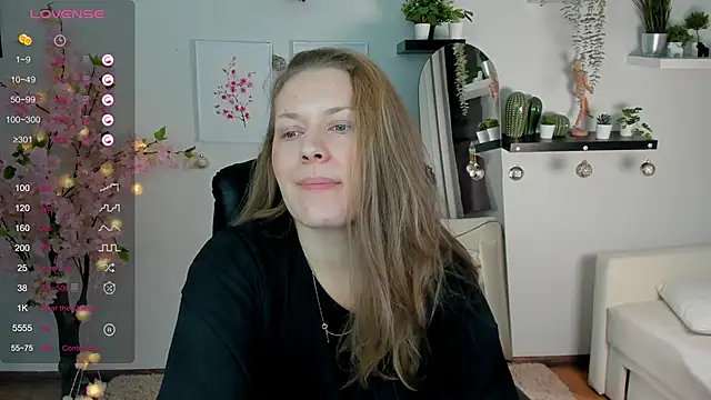 Snapshot of Ariell_Margot_ chatting on January 4, 6:30 pm Ariell Margot  online show from January 4, 6:30 pm