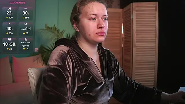 Snapshot of Ariell_Margot_ chatting on October 26, 5:46 am Ariell Margot  online show from October 26, 5:46 am