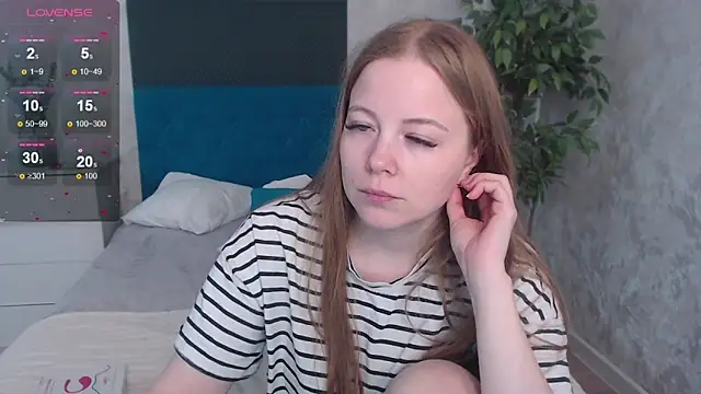 JennyyHot online show from February 28, 7:42 am