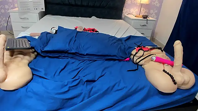 BritneySweet  online show from February 12, 10:37 pm