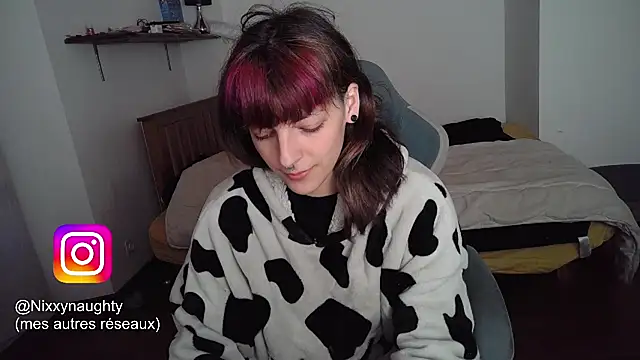 Nixxy naughty online show from March 14, 7:01 pm
