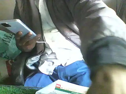 Snapshot of Desi_GfBf chatting on November 13, 8:13 am Desi GfBf online show from November 13, 8:13 am