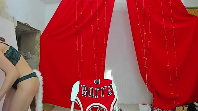 YourSuperModel online show from December 24, 12:33 pm