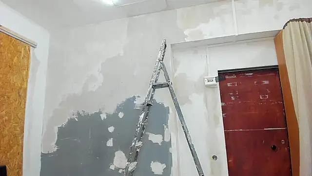 YourSuperModel online show from January 1, 1:37 pm