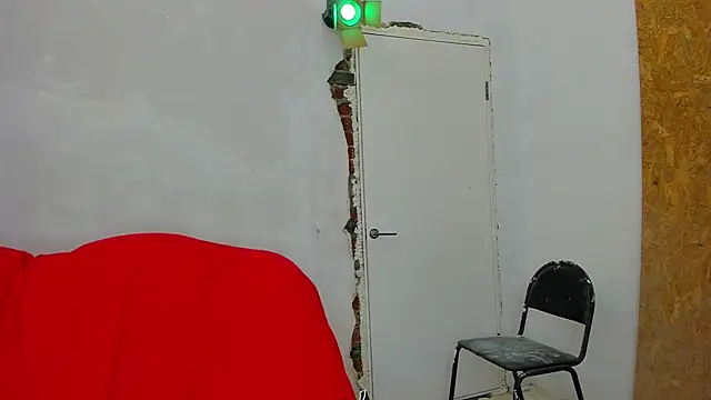 YourSuperModel online show from January 28, 1:16 pm