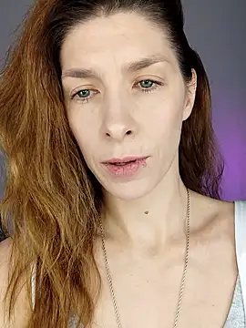 YourSuperModel online show from January 8, 7:43 am