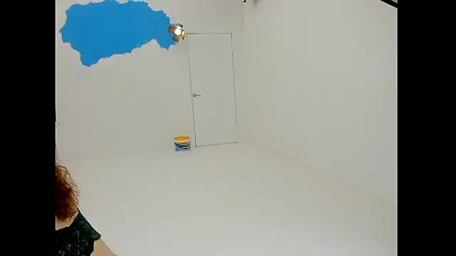 YourSuperModel online show from April 22, 10:28 am