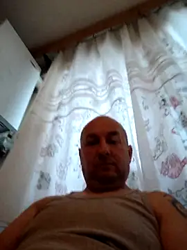 intx800 online show from April 18, 4:05 am