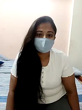 Snapshot of DIZZLING_DIVA chatting on December 24, 12:22 pm DIZZLING DIVA online show from December 24, 12:22 pm