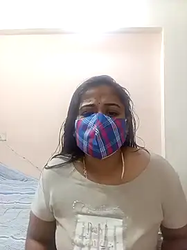 Snapshot of DIZZLING_DIVA chatting on December 26, 5:40 pm DIZZLING DIVA online show from December 26, 5:40 pm