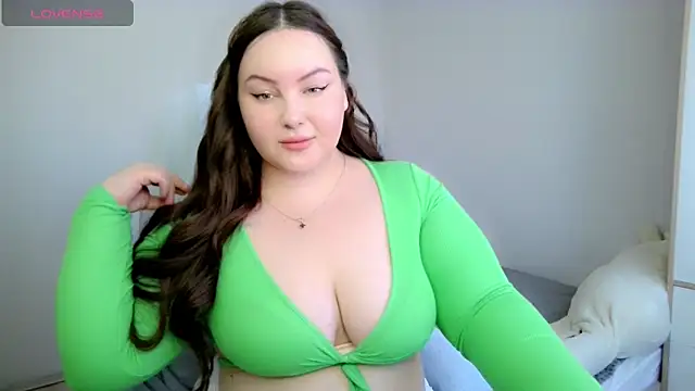 sensitive  girl online show from April 17, 8:39 am