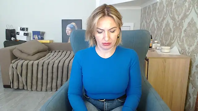 Mallinia online show from April 21, 11:49 am