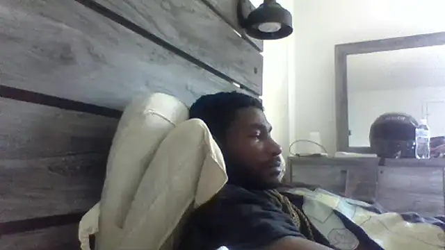 Snapshot of Mcoleman4642 chatting on September 14, 6:40 pm Mcoleman4642 online show from September 14, 6:40 pm