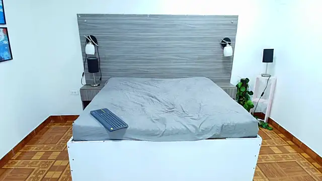 Loony Zion online show from January 27, 1:41 pm