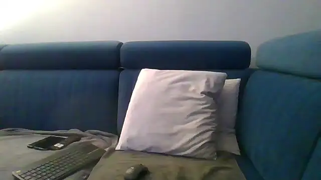 axecoman60 online show from March 14, 10:16 pm