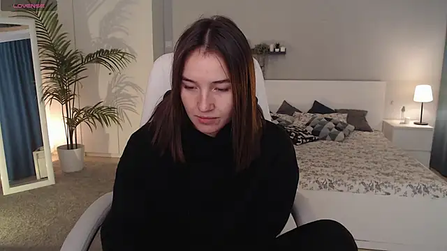 Snapshot of Bellla_Haddid chatting on September 19, 1:07 am Bellla Haddid online show from September 19, 1:07 am