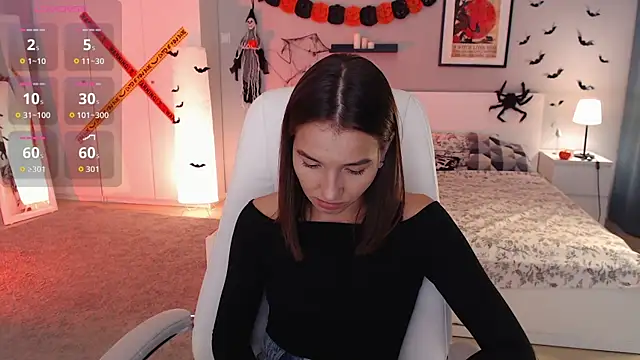 Snapshot of Bellla_Haddid chatting on October 26, 1:44 am Bellla Haddid online show from October 26, 1:44 am