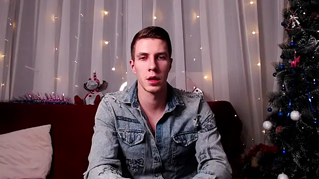 Chris Brien online show from January 18, 3:09 am