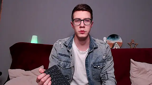 Chris Brien online show from February 24, 9:41 pm